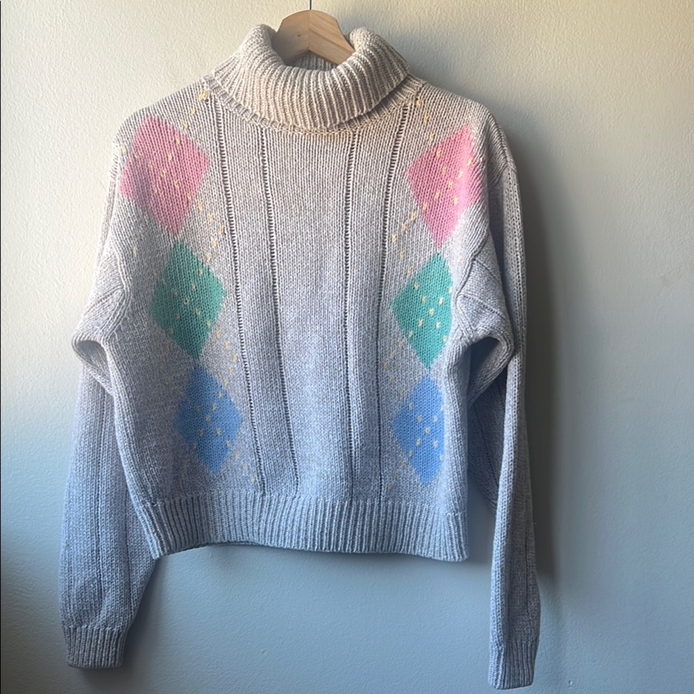 VTG Women’s Lizsport Argyle Turtleneck Sweater Size Small